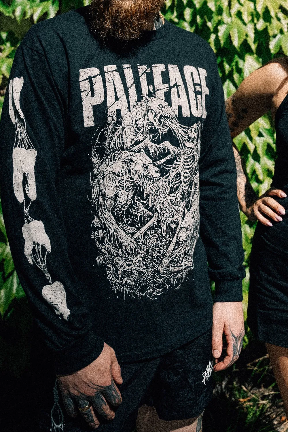 Paleface Swiss Hellhounds longsleeve zwart