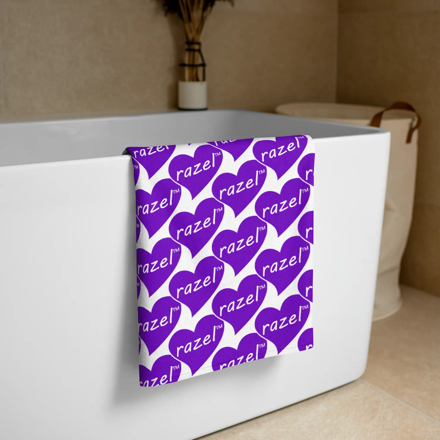 Razel Purple Hearted handdoek 76x152 katoen