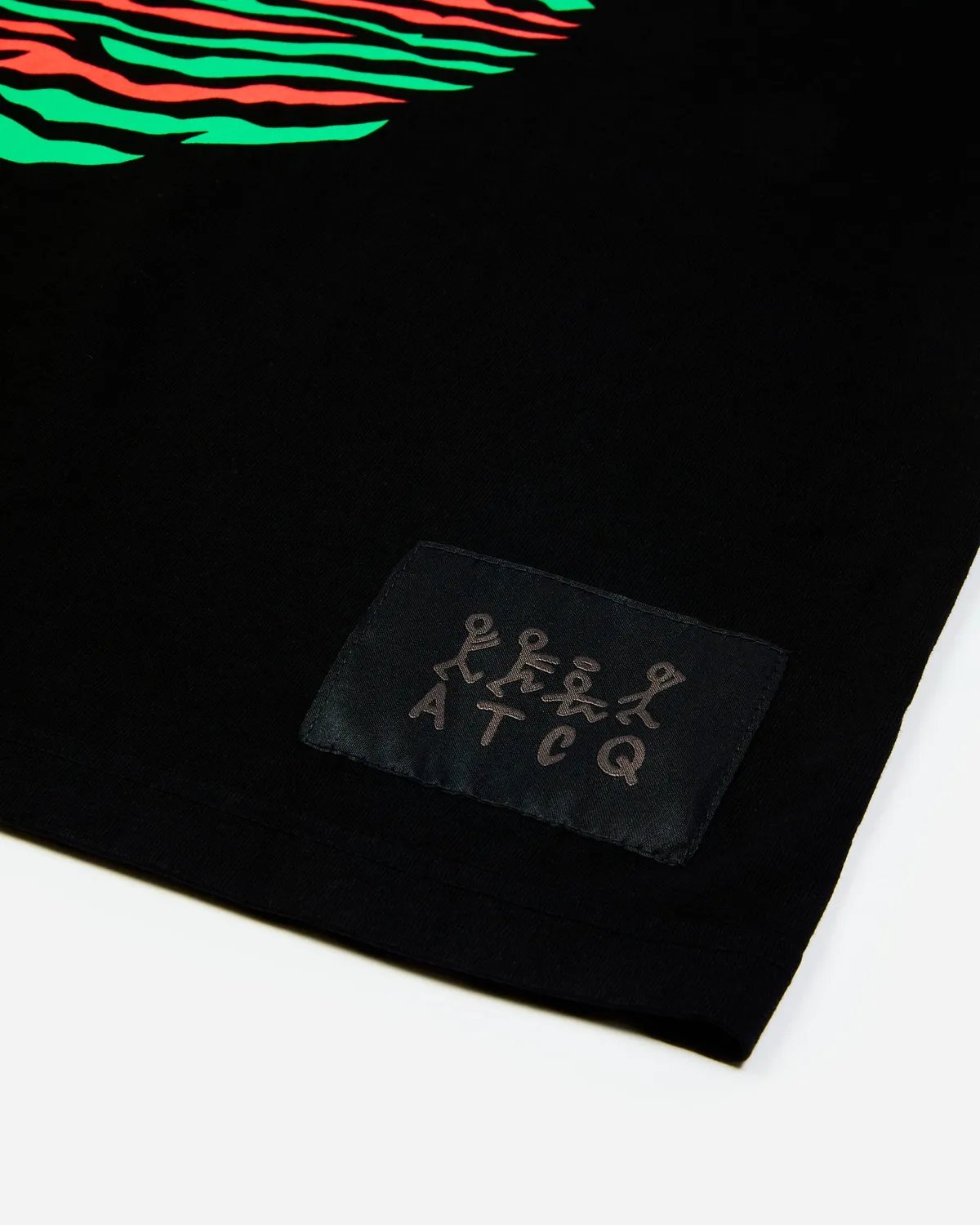 Tribe Called Quest ATCQ Thumbprint T-shirt katoen rood groen