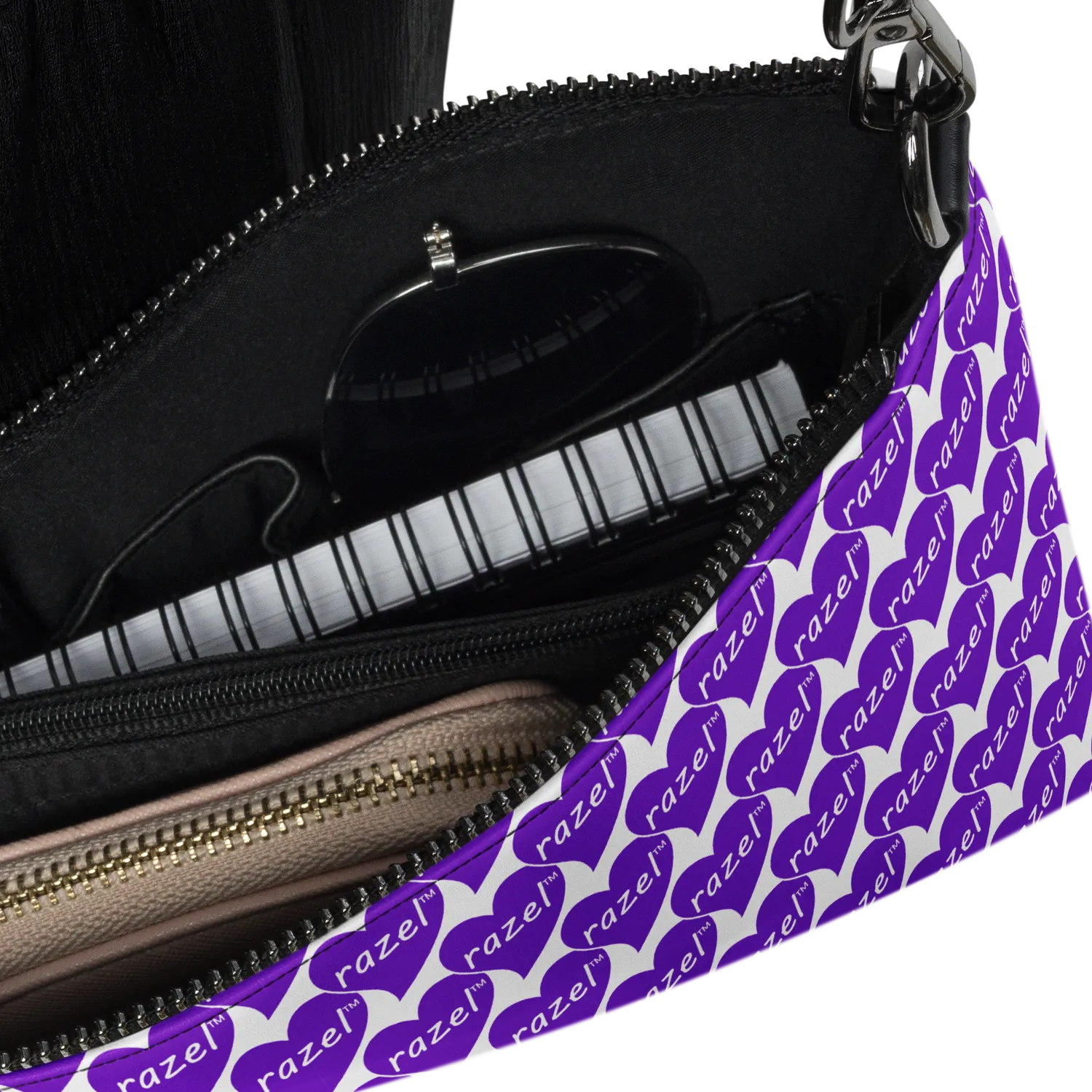 Razel Purple Hearted Motif satchel zwart imitatieleren