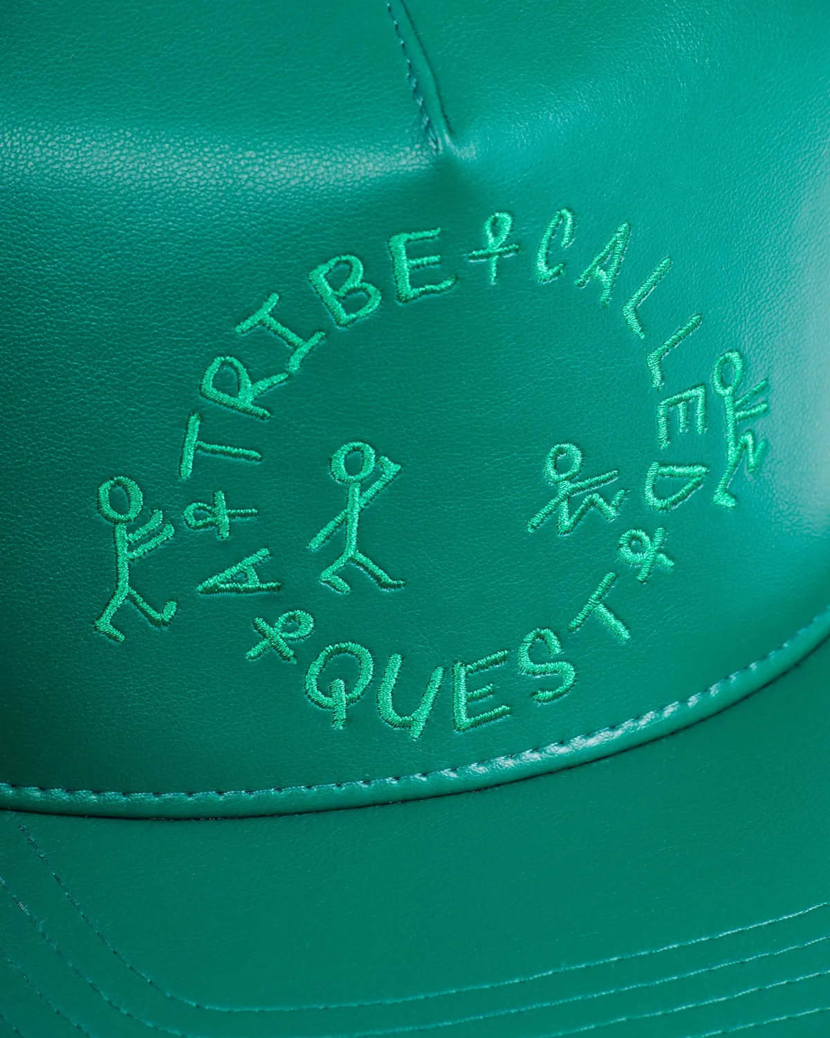Tribe Called Quest ATCQ Faux Leather pet groen