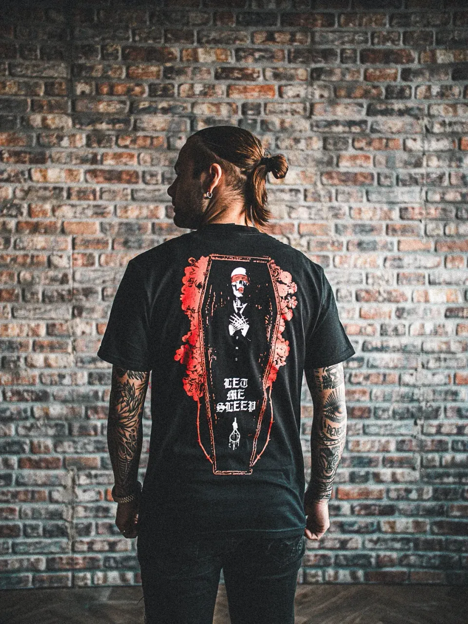 Paleface Swiss Let Me Sleep Coffin T-shirt maat M zwart